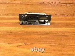 88-1994 Jaguar Xj12 Xj6 Xj40 Cassette Player Radio Tape Indash Stereo Am Fm Oem