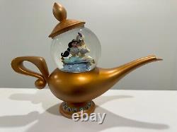 Aladdin Disney Art of Jasmine Genie Lamp Musical Snow Globe with Original Box