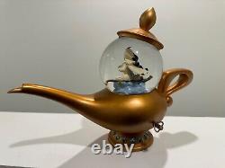 Aladdin Disney Art of Jasmine Genie Lamp Musical Snow Globe with Original Box