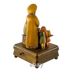 Anri Holy Night Nativity Family Nativity Music Box #514/1850 E. Mussner