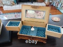 Antique Jewelry, Music Box, With 2 Tiny Dancers, Plays. Original Key, Lock Works