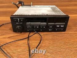 Bmw E28 E30 E32 E34 Cm5903l Front Cassette Player Radio Tape Indash Stereo Oem