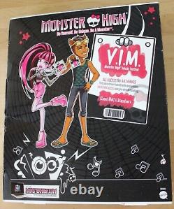 DAMAGED BOX/NEW DOLLS Monster High Music Festival Clawd Wolf Draculaura 2013