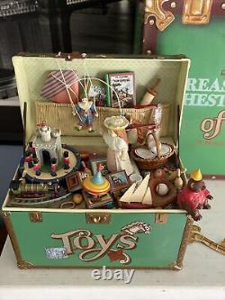 Enesco'Treasure Chest of Toys' Animated Music Box In box plays Toy Symphony