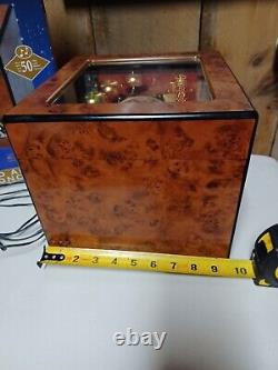 Gold Label Collection Grand Animated Concertina Music Box in Box