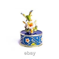 Honeybird music box Fabergé hand made by keren Kopal with crystal