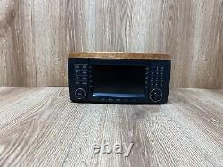 Mercedes Benz W251 R350 R500 Am/fm Radio Navigation CD Player Screen Oem 06 08