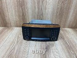 Mercedes Benz W251 R350 R500 Am/fm Radio Navigation CD Player Screen Oem 06 08