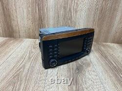 Mercedes Benz W251 R350 R500 Am/fm Radio Navigation CD Player Screen Oem 06 08