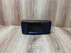 Mercedes Benz W251 R350 R500 Am/fm Radio Navigation CD Player Screen Oem 06 09