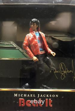 Michael Jackson Beat It Doll Action Figuring new in box Rare #04341 vintage