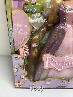 NEW IN BOX Mattel Barbie Rapunzel Musical Hair Brush, Hair Magically Grows, 2001