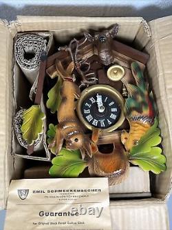 NOS E. Schmeckenbecher Black Forest Cuckoo Clock Hunter Deer Germany In Box