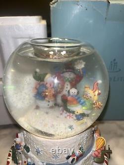 PARTYLITE P8652 Peppermint Pals Snow Globe Music in ORIG Box