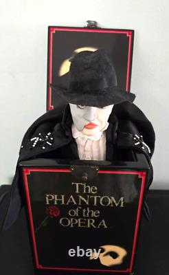 Rare The Phantom of the Opera Limited United States Edition # 2211 Musical Box