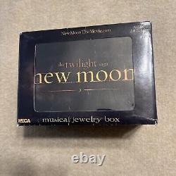 The Twilight Saga New Moon Musical Jewelry Box Original Box! Works