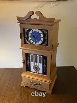 Vintage Jewelry Music Box Grandfather Clock Original RARE & WORKS GREAT