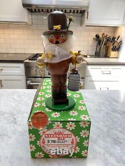 Vintage Steinbach Musical Beekeeper Smoker with Original Box and Contents (S 750)