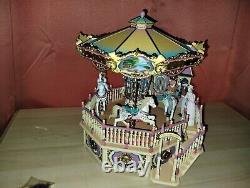 Vtg Enesco CAROUSEL ROYALE Deluxe Action Animated Illuminated Musical Music Box