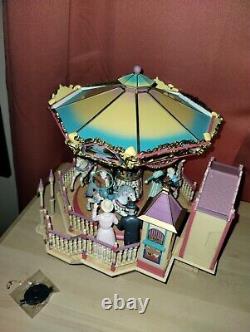 Vtg Enesco CAROUSEL ROYALE Deluxe Action Animated Illuminated Musical Music Box